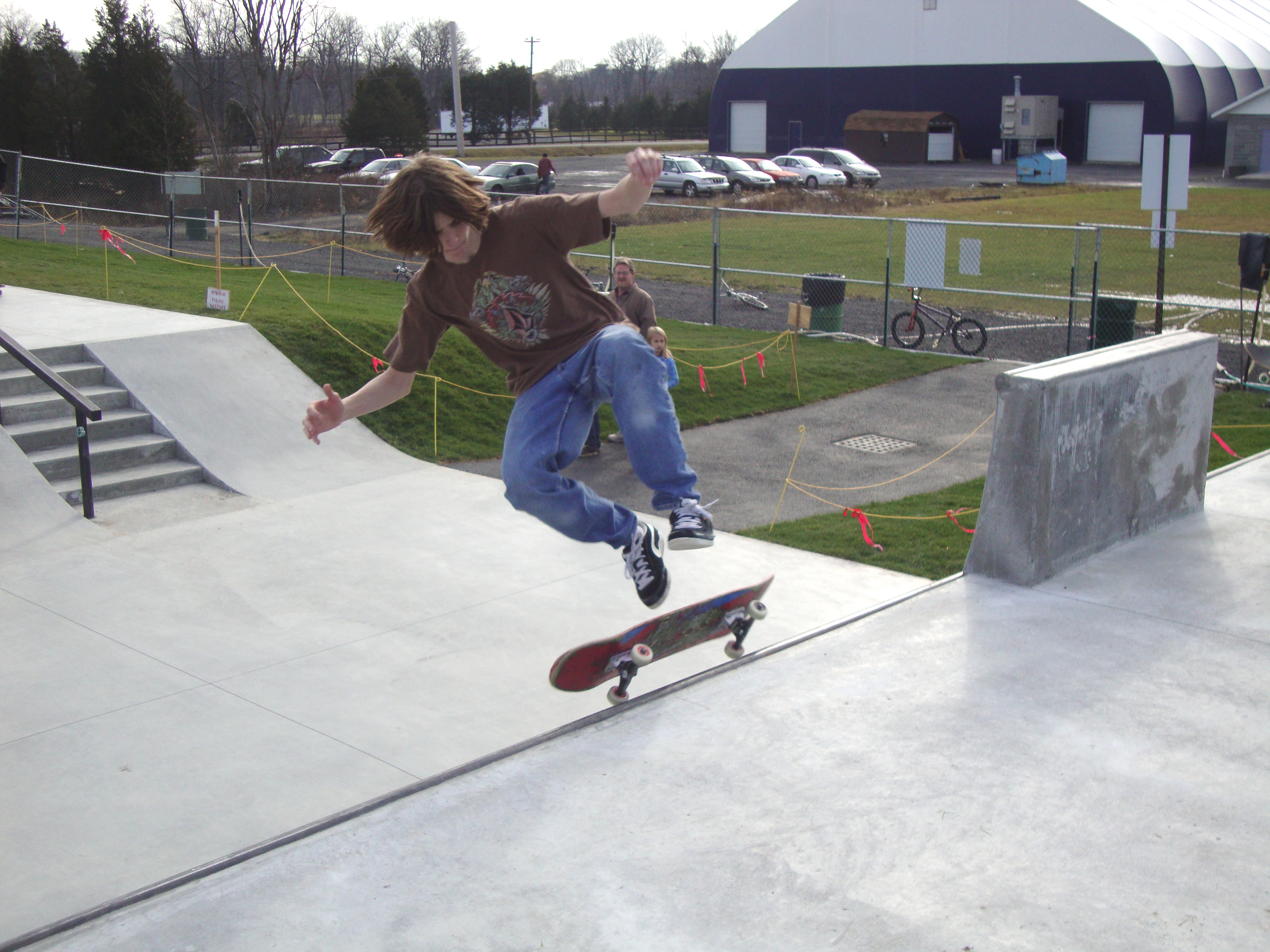 Button showing a skater at the Skate Park.  Links to a Skate Park webpage.